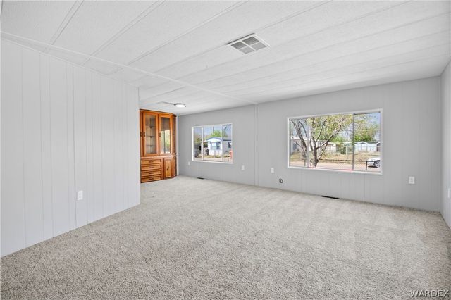 3560 E Neal Avenue, Kingman, AZ 86409