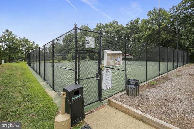 527 N ARMISTEAD ST #T3, Alexandria, VA 22312