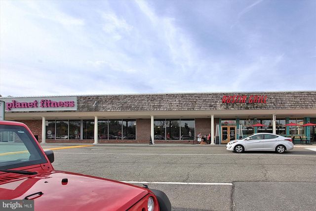 527 N ARMISTEAD ST #T3, Alexandria, VA 22312