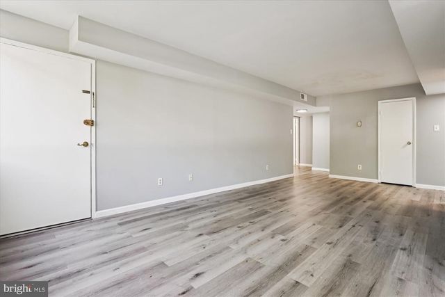 527 N ARMISTEAD ST #T3, Alexandria, VA 22312