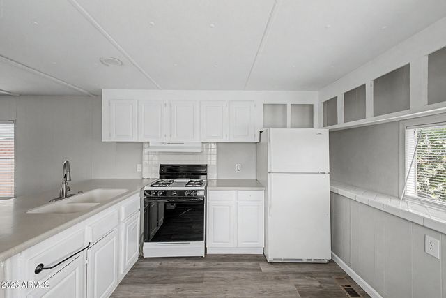 555 W WARNER Road 45, Chandler, AZ 85225