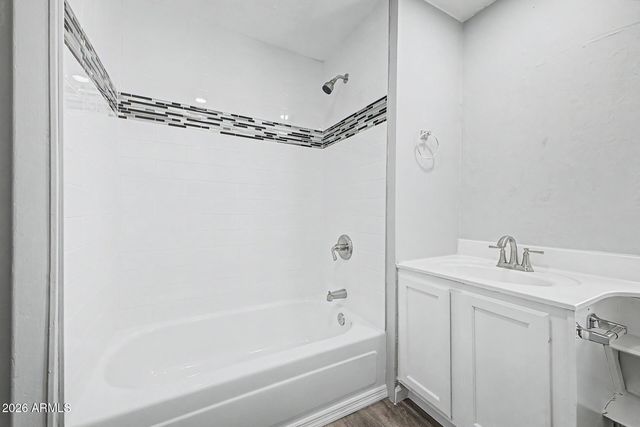 555 W WARNER Road 45, Chandler, AZ 85225