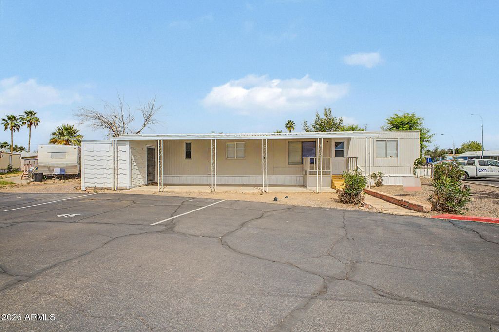 Image 1 of property listing at 555 W WARNER Road 45, Chandler, AZ 85225