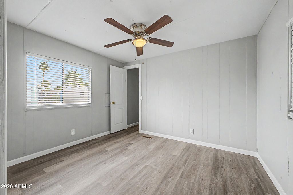 Image 14 of property listing at 555 W WARNER Road 45, Chandler, AZ 85225
