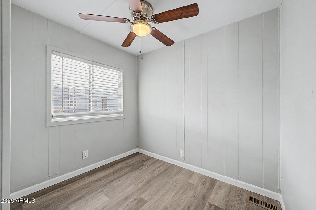 Image 17 of property listing at 555 W WARNER Road 45, Chandler, AZ 85225