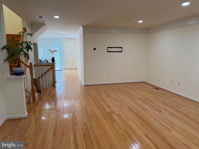 1835 STALEY MANOR DR, Silver Spring, MD 20904