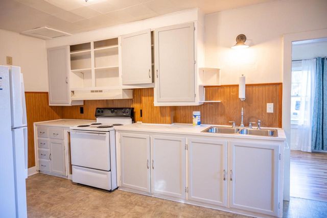 207 Highview Avenue, Mauston, WI 53948