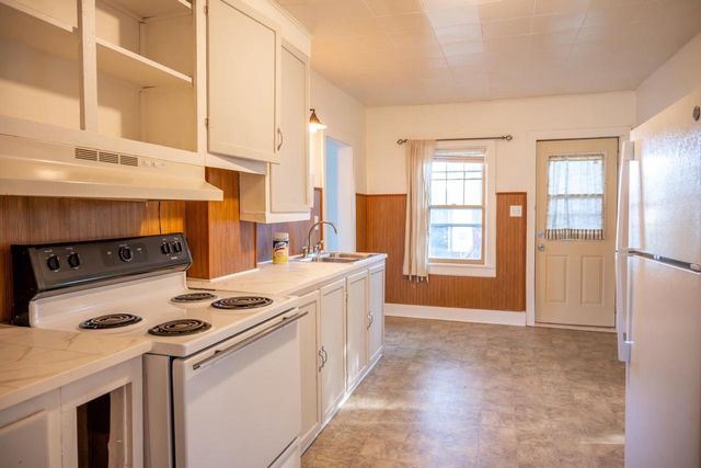 207 Highview Avenue, Mauston, WI 53948