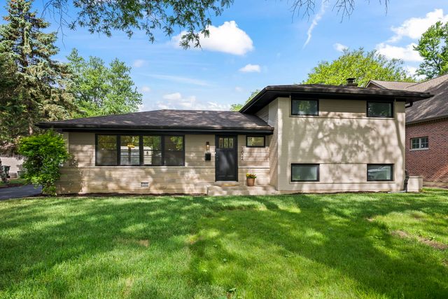 1024 Arbor Lane, Glenview, IL 60025