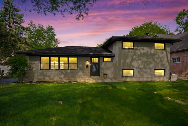 1024 Arbor Lane, Glenview, IL 60025