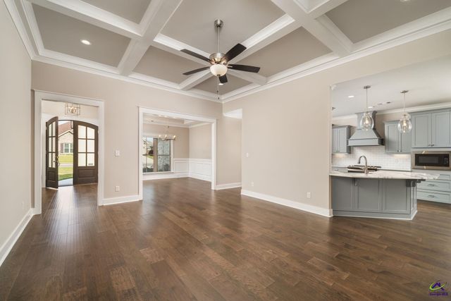 206 Brook Hollow Court, Kathleen, GA 31047