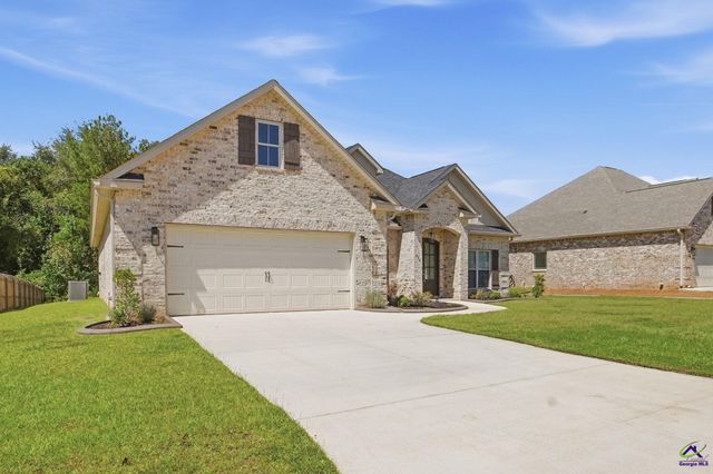 206 Brook Hollow Court, Kathleen, GA 31047