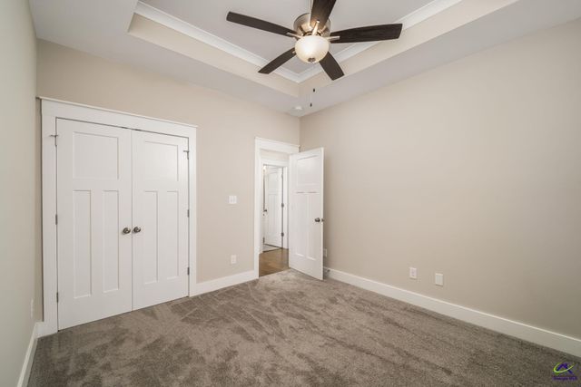 206 Brook Hollow Court, Kathleen, GA 31047