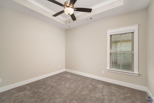 206 Brook Hollow Court, Kathleen, GA 31047