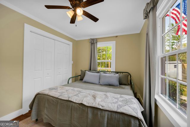 261 Oak Valley Road, Toccoa, GA 30577