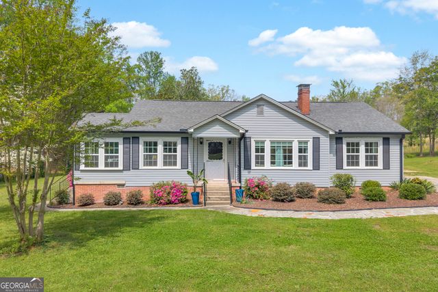261 Oak Valley Road, Toccoa, GA 30577