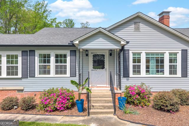 261 Oak Valley Road, Toccoa, GA 30577