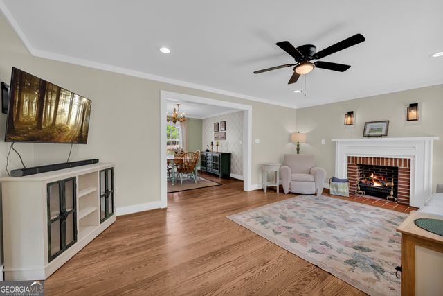 261 Oak Valley Road, Toccoa, GA 30577