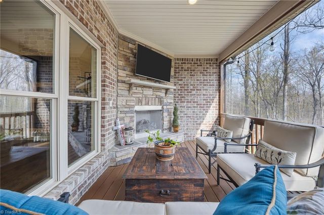 8404 Robert Mohr Court, Greensboro, NC 27455