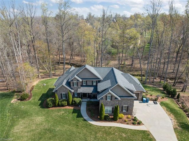 8404 Robert Mohr Court, Greensboro, NC 27455