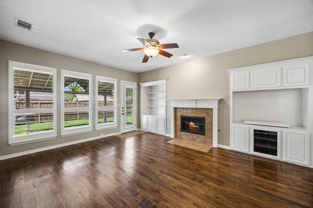 1613 Long Prairie Court, Allen, TX 75002