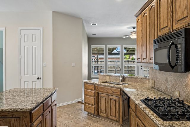 1613 Long Prairie Court, Allen, TX 75002
