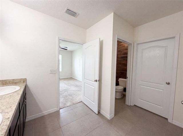 16415 TREASURE POINT DRIVE, Wimauma, FL 33598