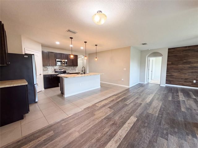 16415 TREASURE POINT DRIVE, Wimauma, FL 33598