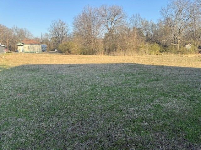 1630 Fitzhugh Avenue, Paris, TX 75460