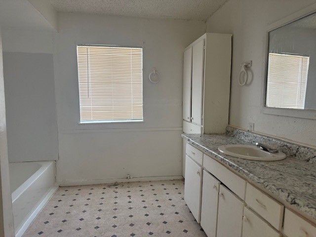 1630 Fitzhugh Avenue, Paris, TX 75460