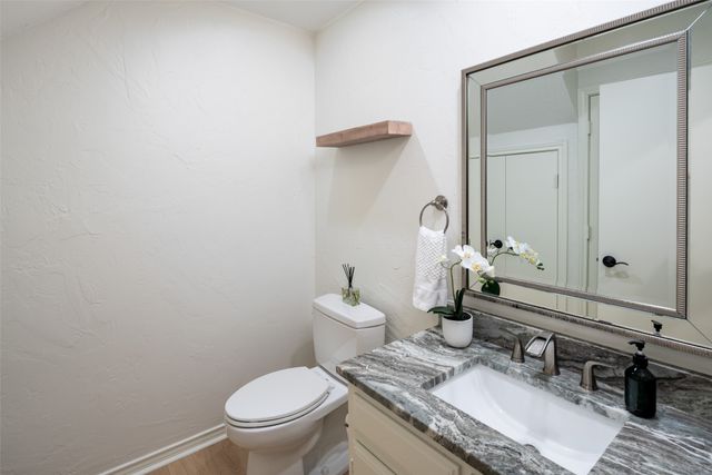 6211 Yellow Rock Trail, Dallas, TX 75248