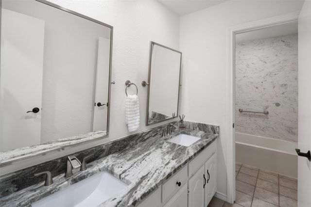 6211 Yellow Rock Trail, Dallas, TX 75248