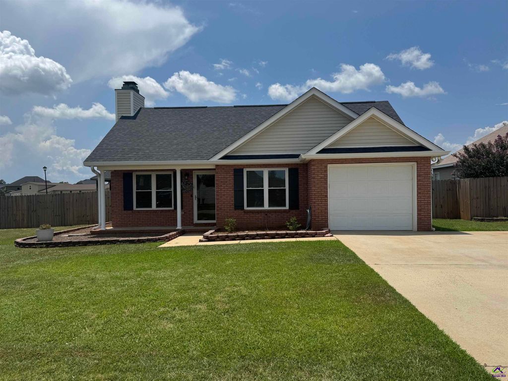 101 Sark Drive, Warner Robins, GA 31088