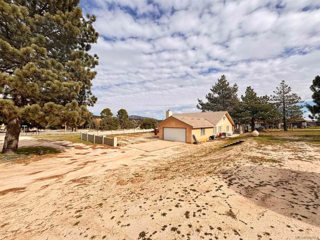 2185 Manzanita Ln, Boulevard, CA 91905