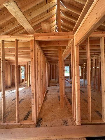 58 Milner Avenue, Plainfield, CT 06354