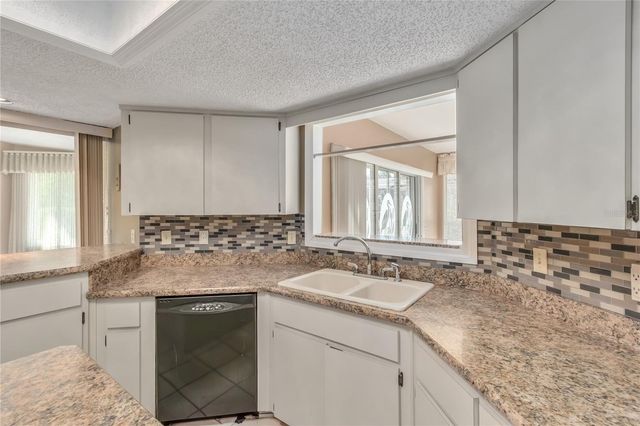 8156 SW 108TH LANE ROAD, Ocala, FL 34481