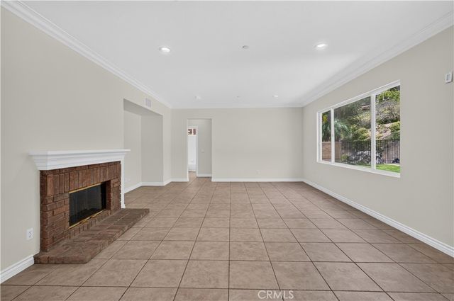 17 Turning Leaf Way, Azusa, CA 91702