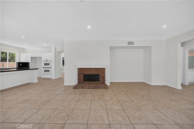 17 Turning Leaf Way, Azusa, CA 91702