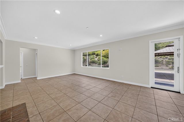 17 Turning Leaf Way, Azusa, CA 91702