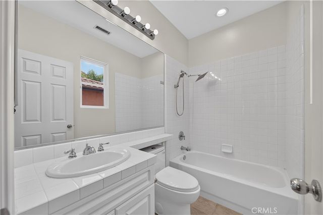 17 Turning Leaf Way, Azusa, CA 91702