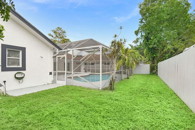 13646 Brightstone Street, Wellington, FL 33414