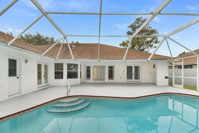 13646 Brightstone Street, Wellington, FL 33414