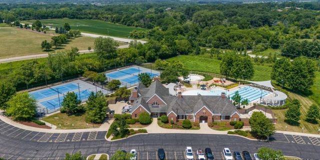 2918 Hapner Way, Batavia, IL 60510