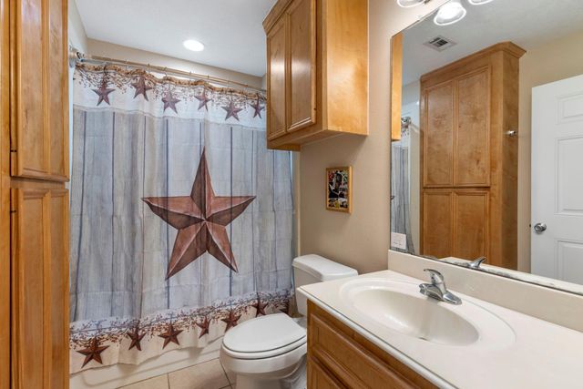 616 Foster Street, Tomball, TX 77375