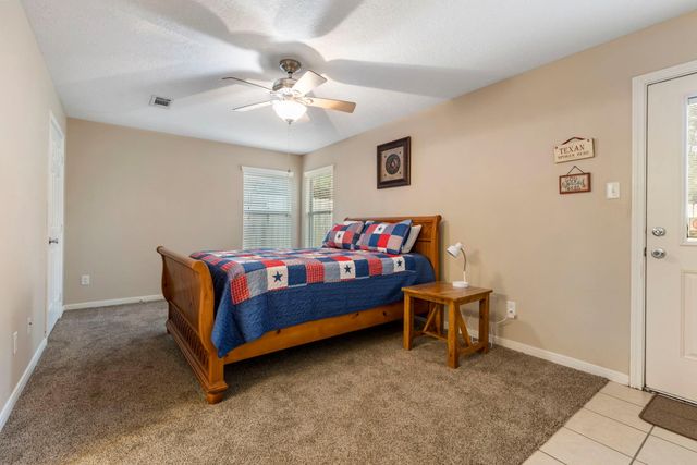 616 Foster Street, Tomball, TX 77375