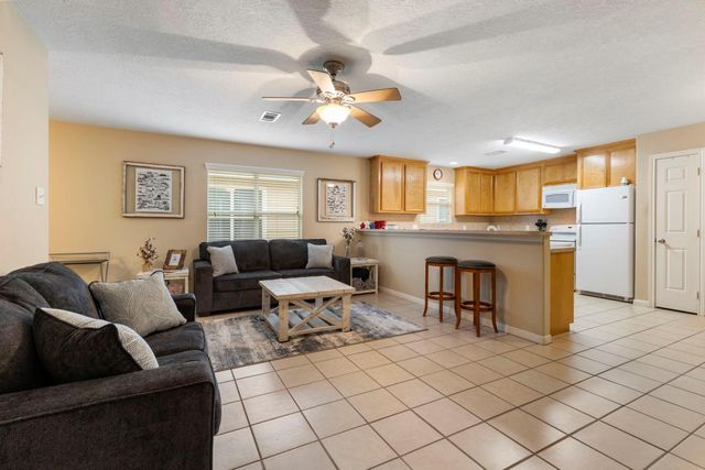 616 Foster Street, Tomball, TX 77375