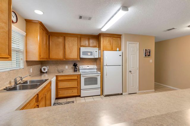 616 Foster Street, Tomball, TX 77375