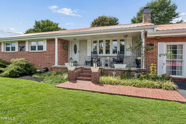 119 Green Valley Lane, Elizabethton, TN 37643