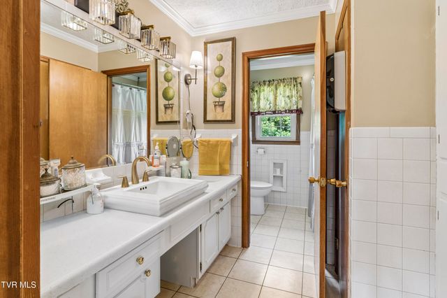 119 Green Valley Lane, Elizabethton, TN 37643
