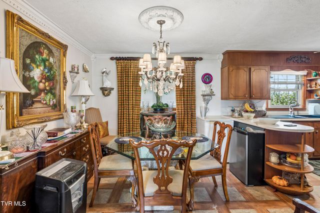119 Green Valley Lane, Elizabethton, TN 37643